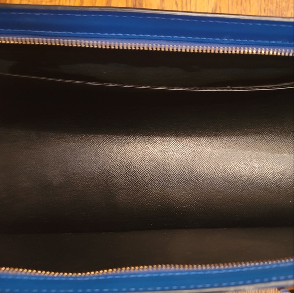 Louis Vuitton Toledo Cobalt Blue Epi Leather Sac Triangle Bag Purse Handbag - Picture 6 of 11